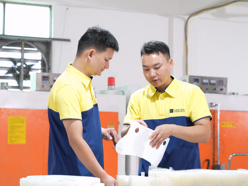 vacuum-casting-factory-3