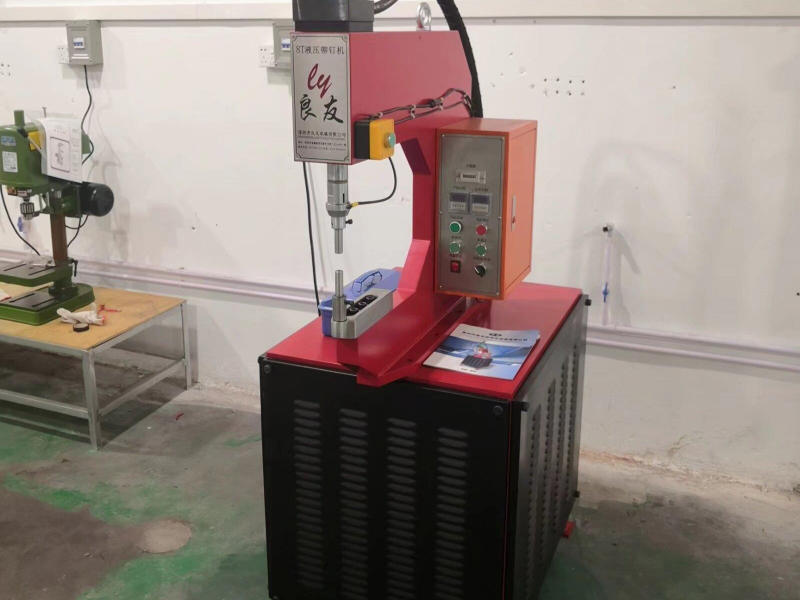 sheet-metal-febrication-factory-3
