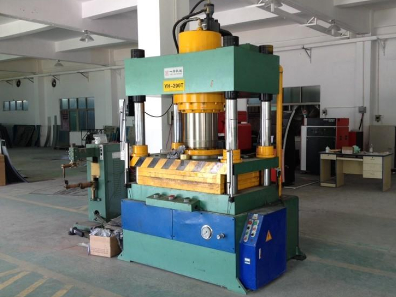 sheet-metal-febrication-factory-5